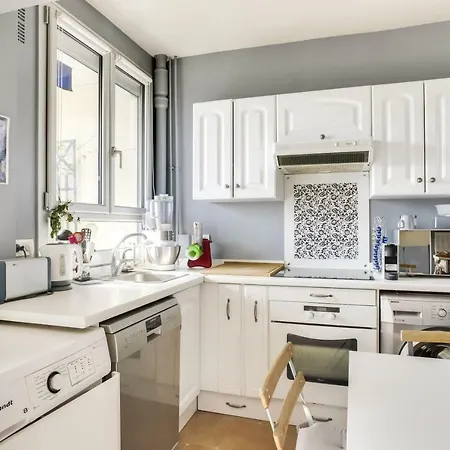 Apartment Charming With Terrace By Weekome